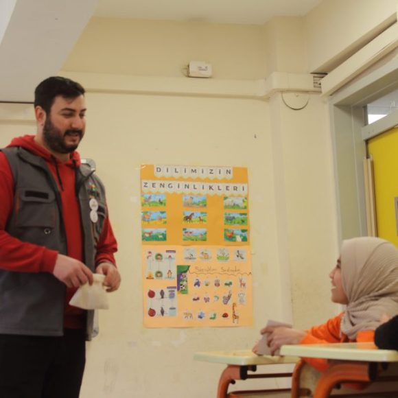 Türkiye’nin Güneyinde Depremden Etkilenen Ailelere Acil Çocuk Koruma ve MHPSS Desteği Sağlanması Projesi