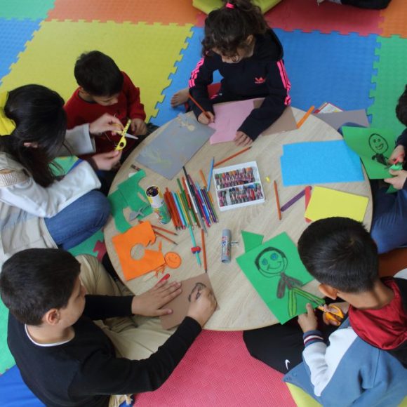 Türkiye’nin Güneyinde Depremden Etkilenen Ailelere Acil Çocuk Koruma ve MHPSS Desteği Sağlanması Projesi
